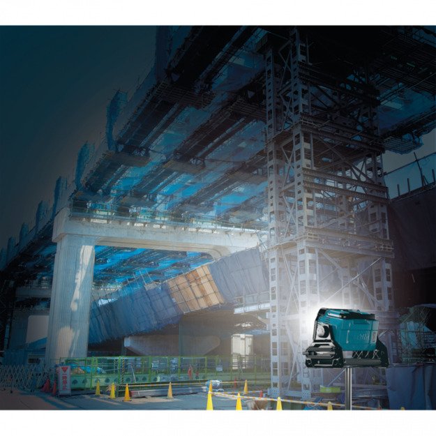 MAKITA DML809 rechargeable LED floodlight