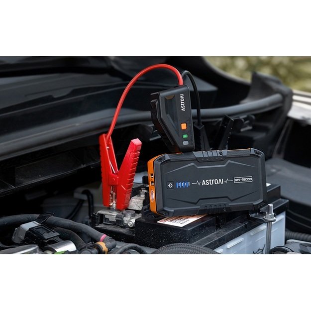 AstroAI 3 viename: starteris + maitinimo blokas + SOS žibintas S8