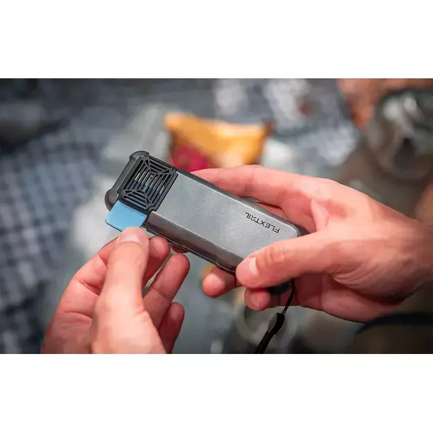 Nešiojama 2-in-1 uodus atbaidanti priemonė "Flextail Max Repel S" (pilka)