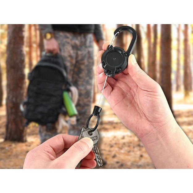 Raktų žiedo įtraukiklis su karabinu