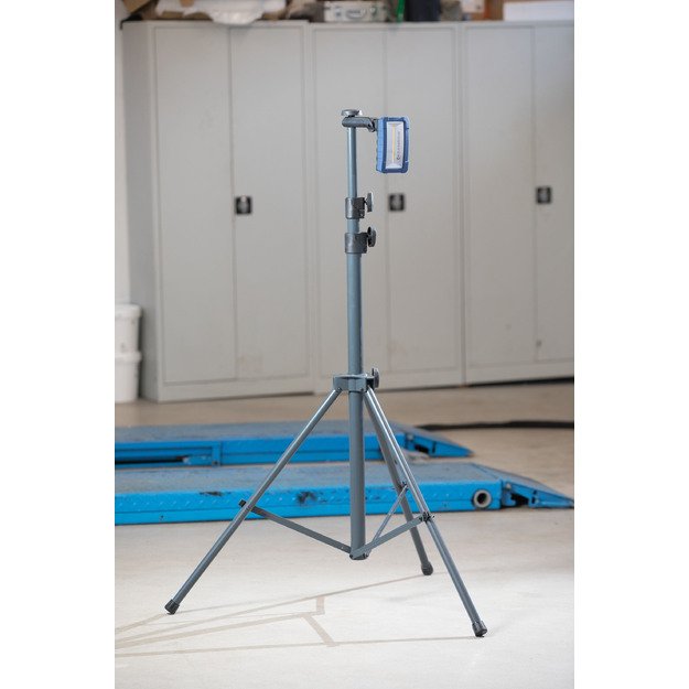 Scangrip STAR Аккумуляторный рабочий фонарь и прожектор в одном 03.5620