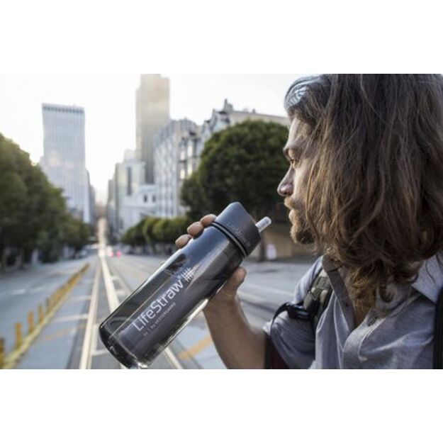 LifeStraw Go 2.2 kelioninė gertuvė su filtru 1000 ml. Nordic Noir LGV41LGYWW