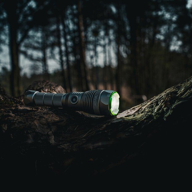 Vayox Pro Series Tactical Flashlight 3000lm IPX7 30W LED SMD VA0364