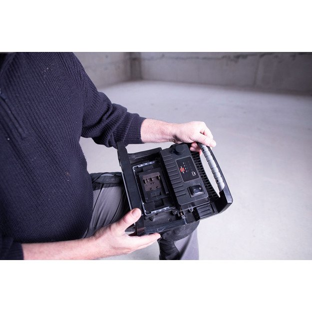 Светодиодный гибридный прожектор строительной конструкции 6050 MH 60 Вт, 6200 лм, совместимый с батареями 18 В.