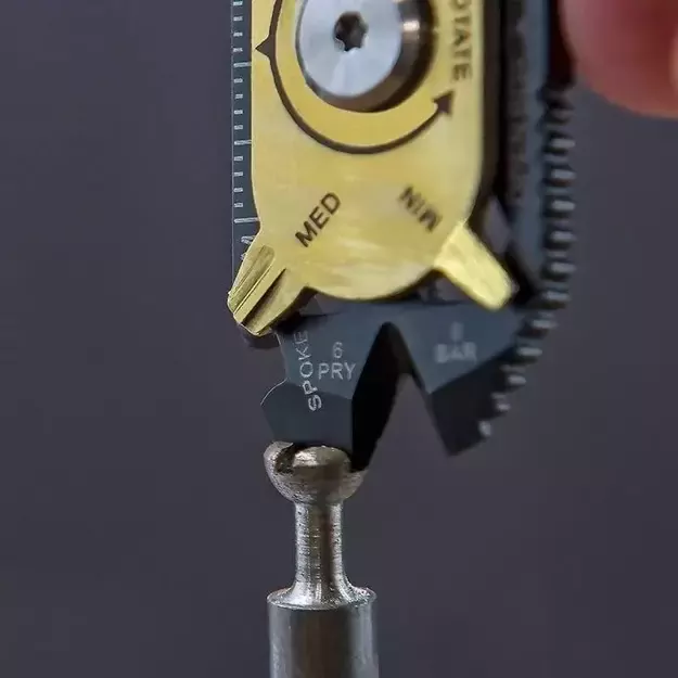 True Utility FixR 20-В-1 Многофункциональный Инструмент TU200