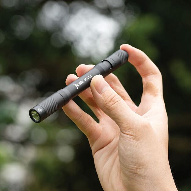 Wuben PL01 žibintuvėlis 650lm Juodas