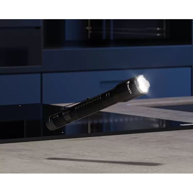 VARTA F20 Pro rankinis žibintuvėlis 2xAA 16607