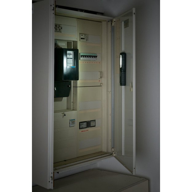 Brennenstuhl rankinis šviestuvas 8+1 SMD Led 700+100lm 3,7V IP54 HL700A 1175640