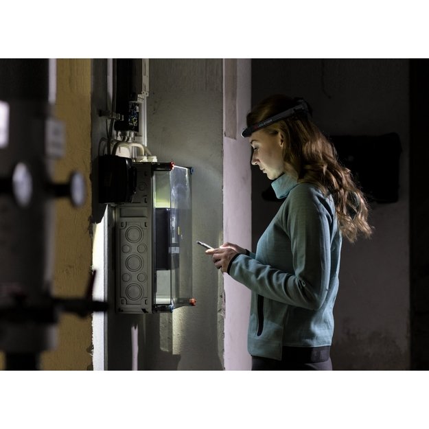 Ledlenser H4R žibintuvėlis ant galvos