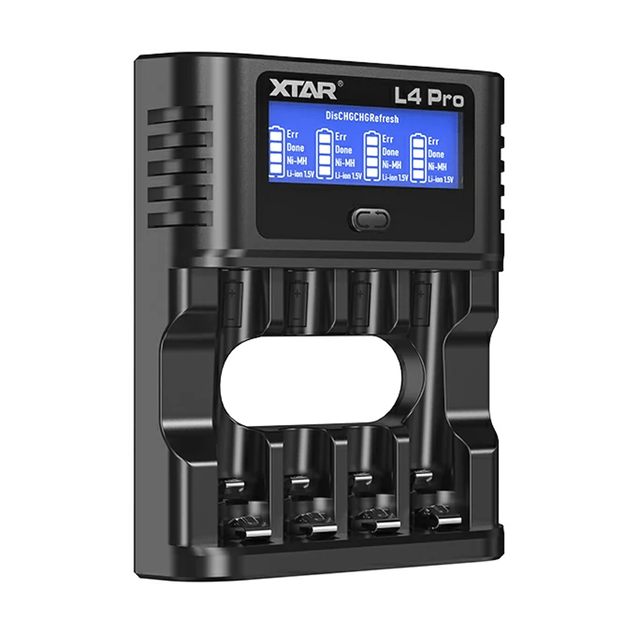 XTAR L4 PRO Charger AA/AAA 1.5V Li-ION/Ni-MH USB-C