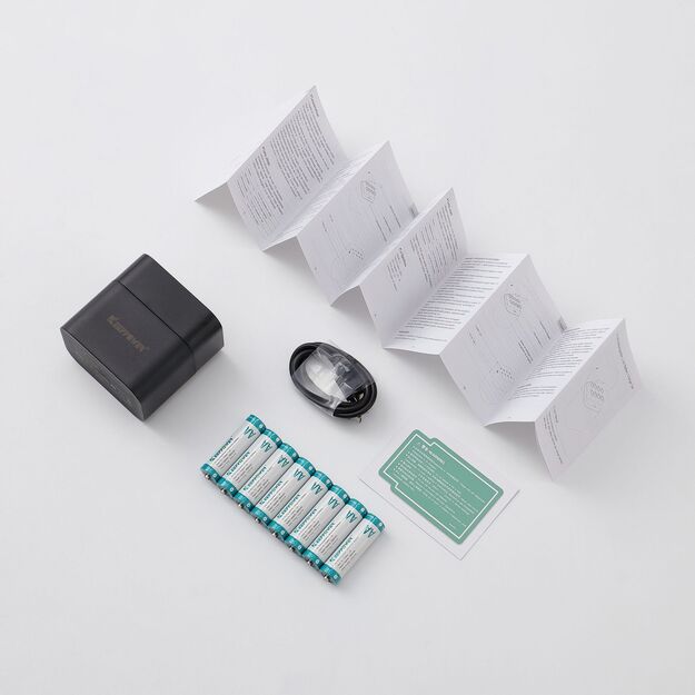 Keeppower I8 įkroviklis su 8 × 1,5 V AA ličio jonų baterijomis (4300 mWh) – USB-C įvestis