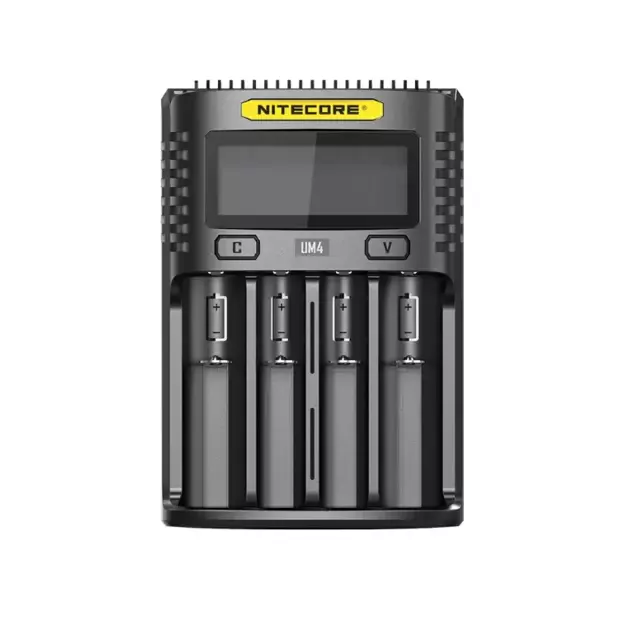 Nitecore UM4 USB įkroviklis