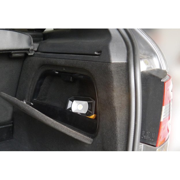 Brennenstuhl pastatomas žibintas 8.5W 1000lm 3,7V IP65 1173090100