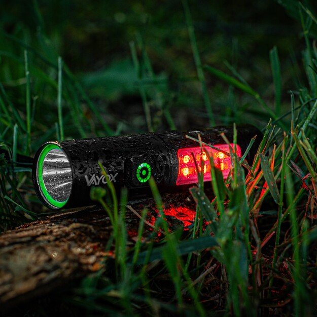 Vayox Įkraunamas žibintuvėlis 250lm 5W LED + SMD VA0184