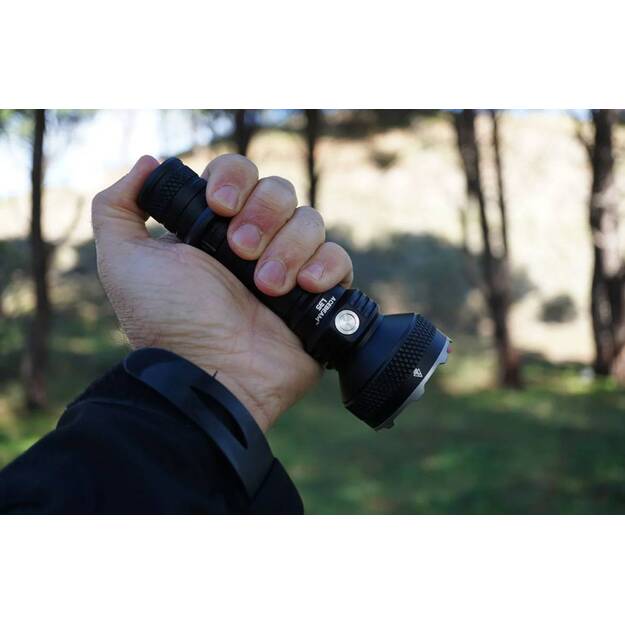 AceBeam L35 V2.0 taktinis žibintuvėlis Juodas