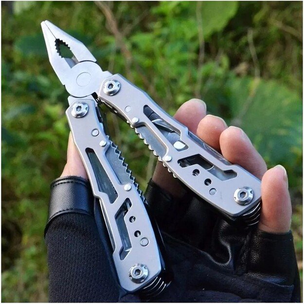 Daugiafunkcinis išgyvenimo įrankis 13x1