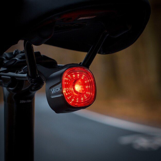 Vayox Задний велосипедный фонарь USB-C 250mAh VA0156