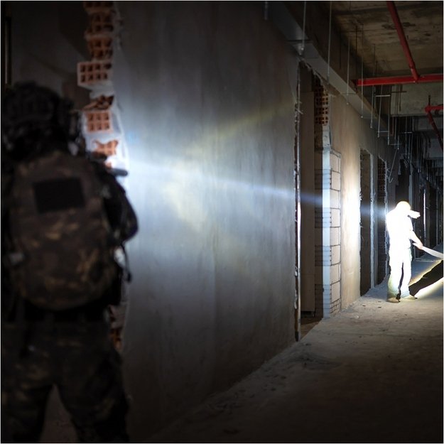 Fenix HT30R LEP lazerinis žibintuvėlis