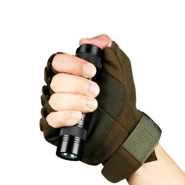 Supfire S7 300lm, 100m fonarik