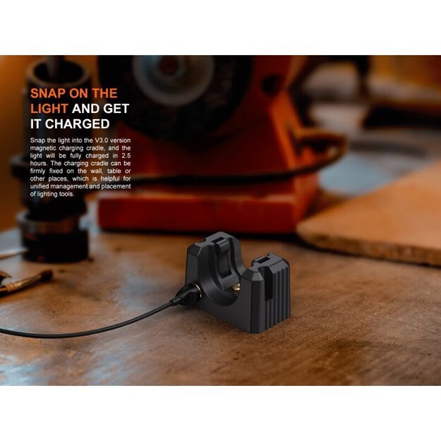 Fenix ​​​​WF25RM LED žibintuvėlis su UV šviesa ir įkrovimo stotele