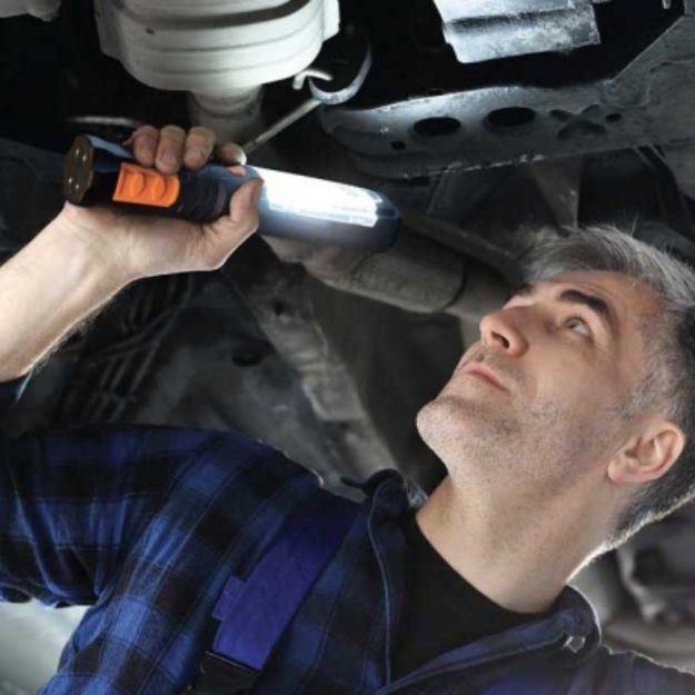 Tiross TS1108 - Žibintuvėlis įkraunamas nešiojamas su magnetu ir kabliu 3W COB + 6LED