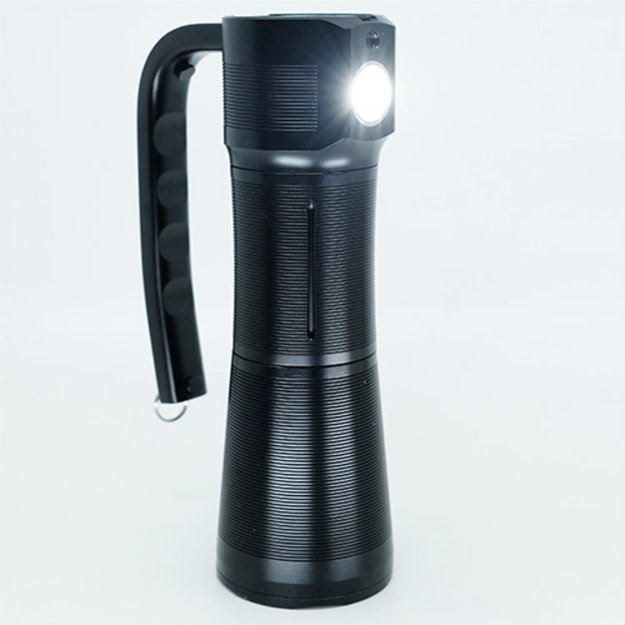 Fenix WT50R flashlight