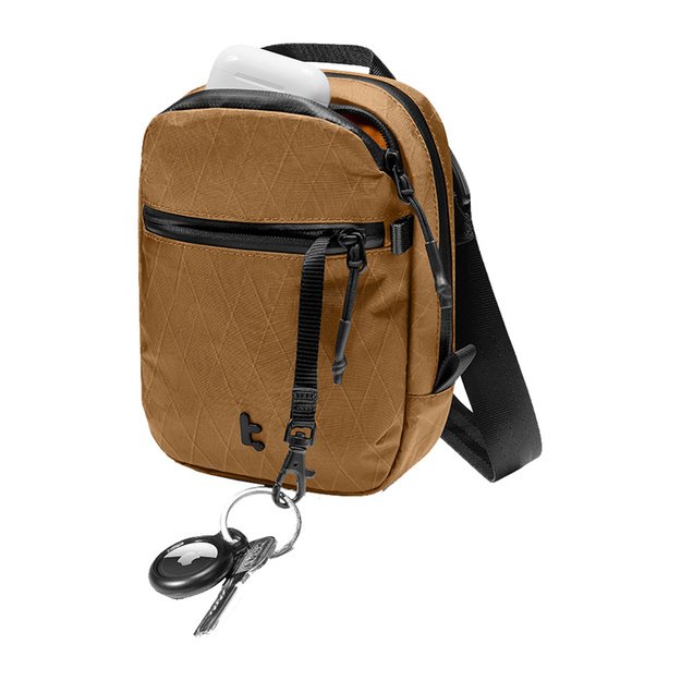 Aviator-T37 travel bag with shoulder strap X-Pac (brown)