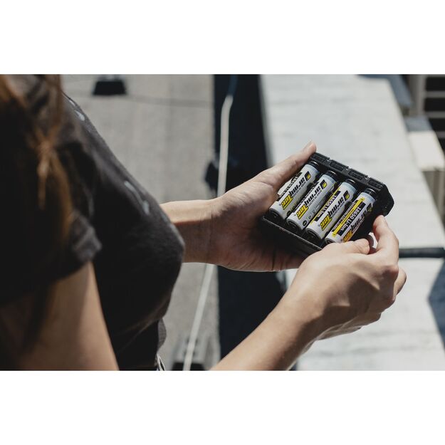 Armytek Handy C4 Pro įkroviklis