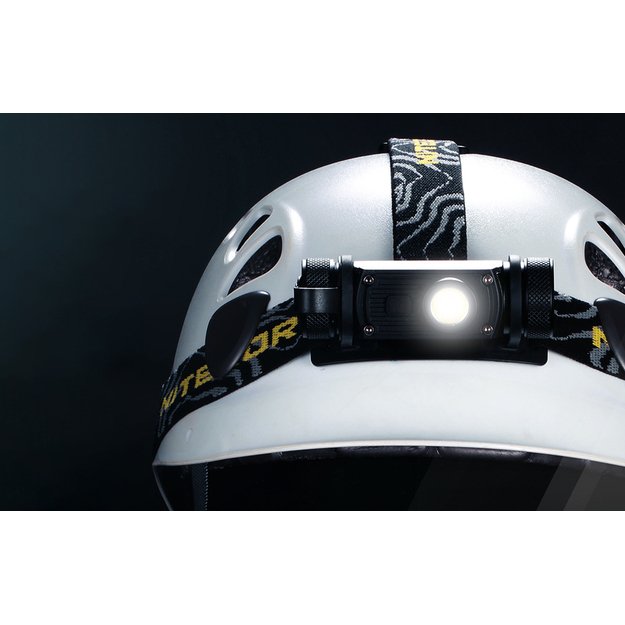 Nitecore HC60 V2.0 žibintuvėlis ant galvos