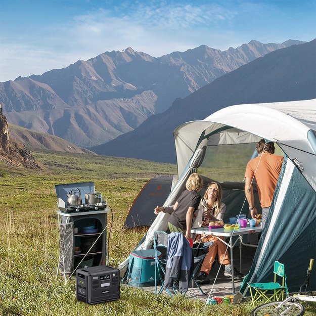 Choetech BS008 2400W kintamosios srovės maitinimo stotis - juoda