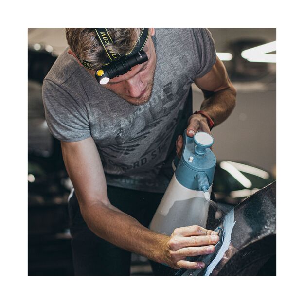 Многофункциональный USB-фонарик Armytek Wizard C2 Pro Magnet, теплый свет