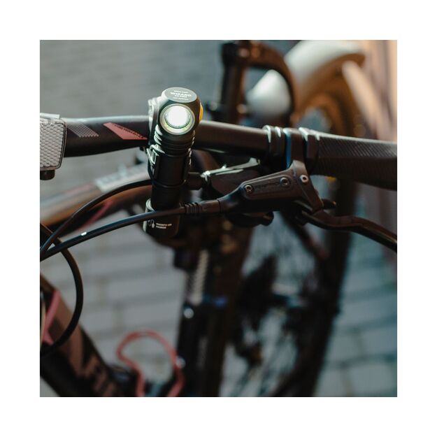 Многофункциональный USB-фонарик Armytek Wizard C2 Pro Magnet, теплый свет