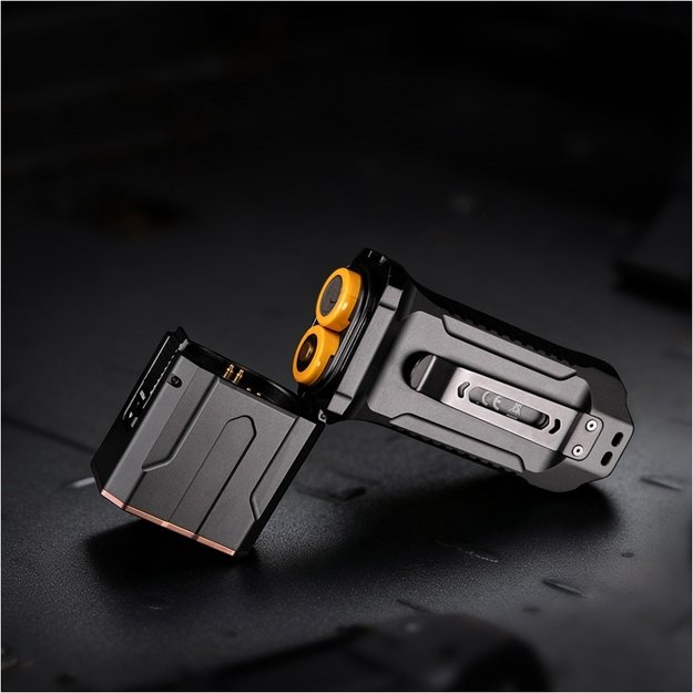 Fenix ​​TK28R LED žibintuvėlis