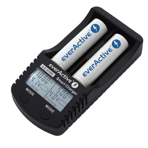 LC-2100 EverActive universalus, ličio-jonų akumuliatorių pakrovėjas 