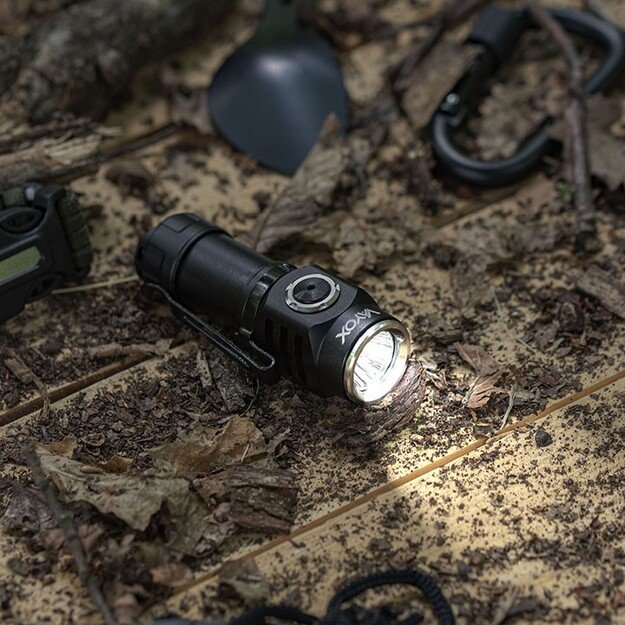 Ручной фонарь 750 лм VA0033-2 Vayox