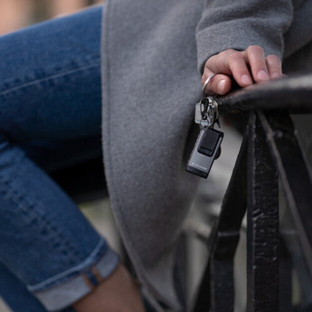 Ledlenser K4R перезаряжаемый светодиодный фонарик