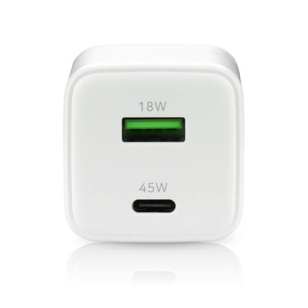 Зарядное устройство переменного тока everActive GaN SC-450Q с портами USB и USB-C PD PPS QC4+ мощностью 45 Вт.