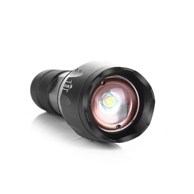 LED prožektorius su ZOOM funkcija