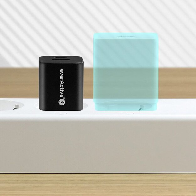 EverActive GaN SC-390QB įkroviklis