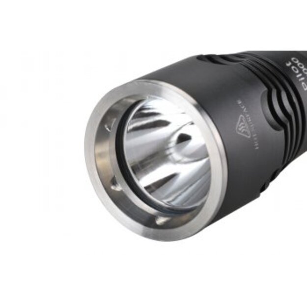 Prožektorius  Xtar B20 Pilot II