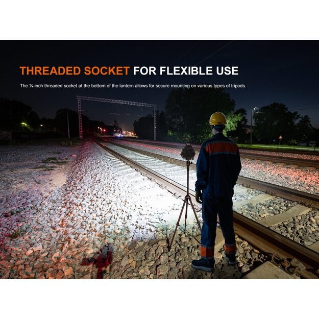 Fenix ​​CP50R LED stovyklavimo žibintas su USB jungtimi