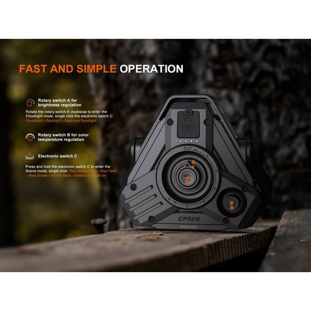 Fenix ​​CP50R LED stovyklavimo žibintas su USB jungtimi