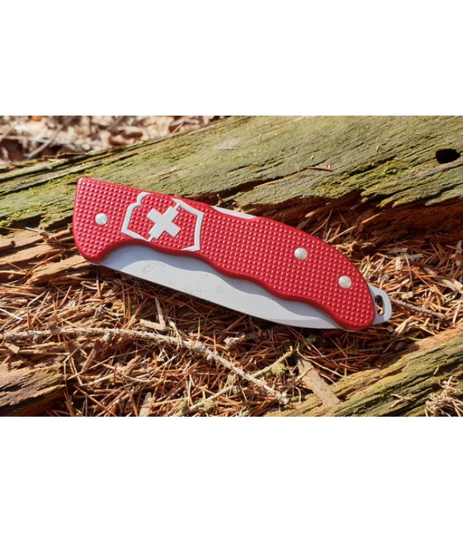 Нож Victorinox Hunter Pro Alox 0.9415.20 Красный
