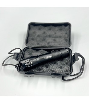 Flashlight with 18650 battery 1000lm